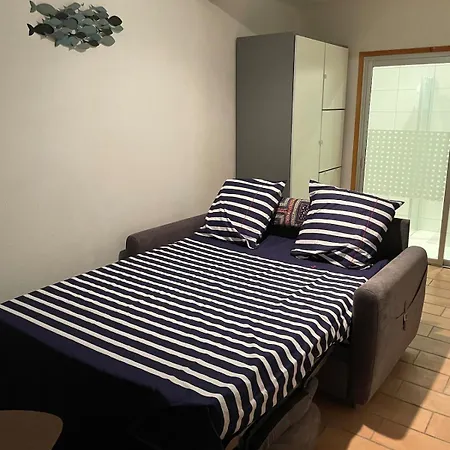 Nostradamus Apartment *